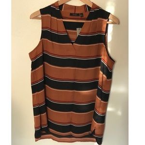 APT. 9 Pleated V-neck Shell Gramin Brown - XL